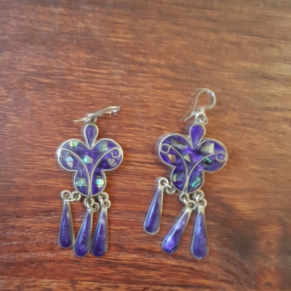 Vintage  purple  dangly earrings