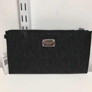 NWT Michael Kors clutch