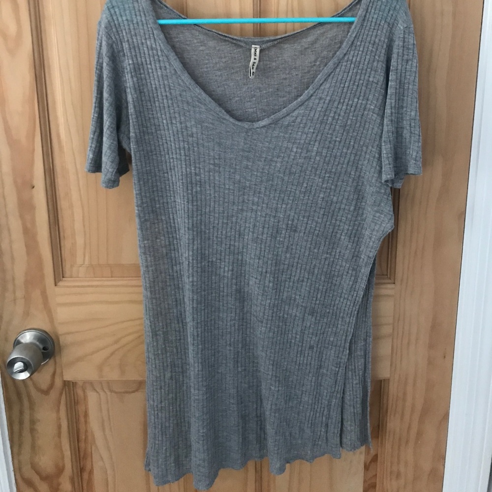 LF gray side cute top