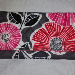NWT Vera Bradley LG Trifold Wallet Cheery Blossoms