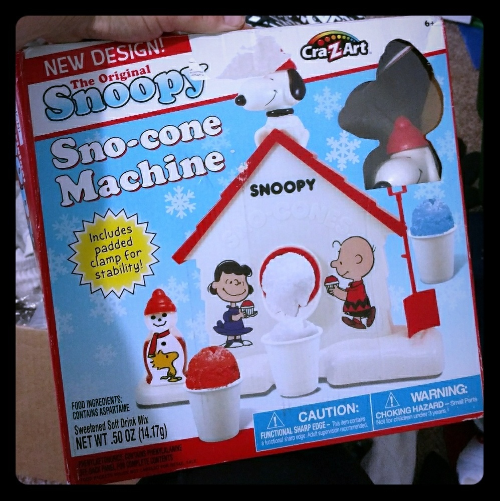 Snocone maker
