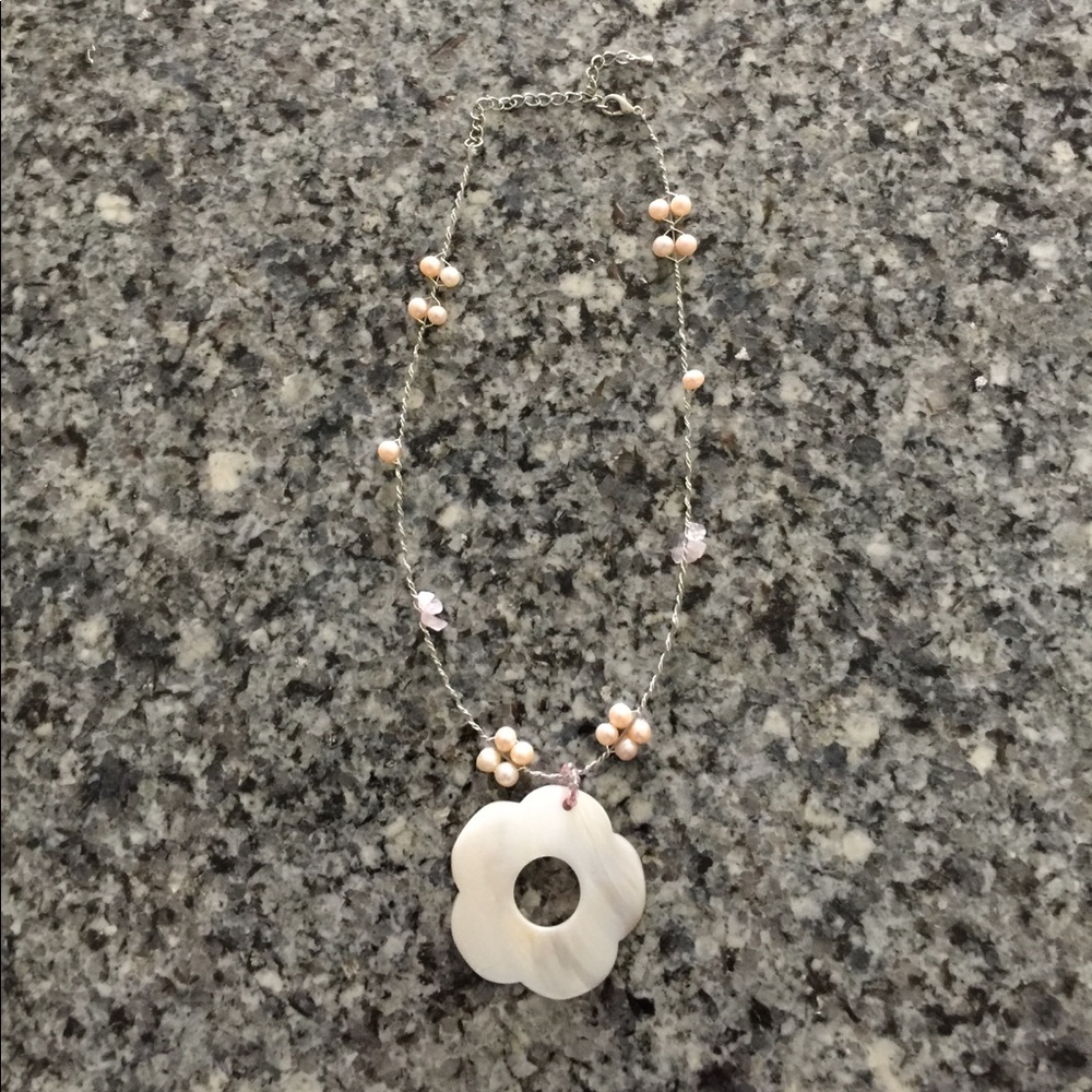 Fun Flower Necklace.