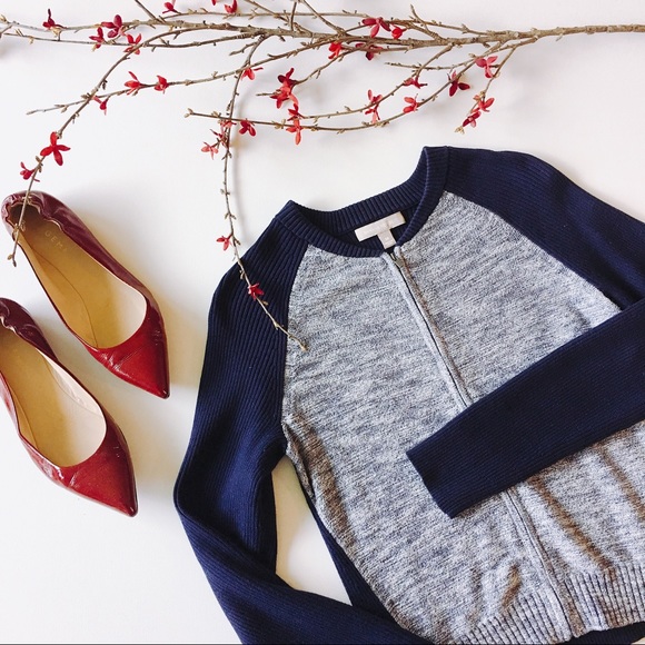 Banana Republic Sweaters - nwot//banana republic • textured zip cardigan