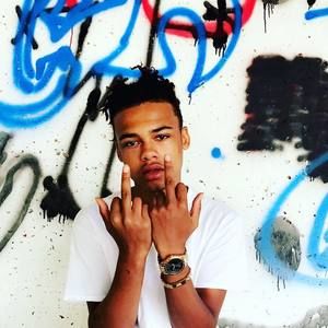 Meet your Posher, Troy