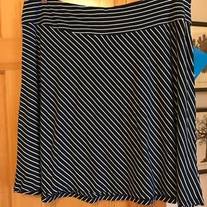 Columbia skirt XL
