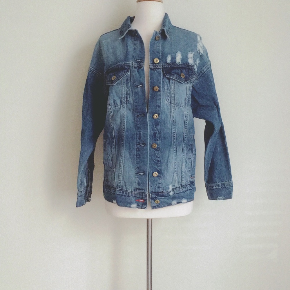 NWT oversized distressed denim jacket - Picture 6 of 6