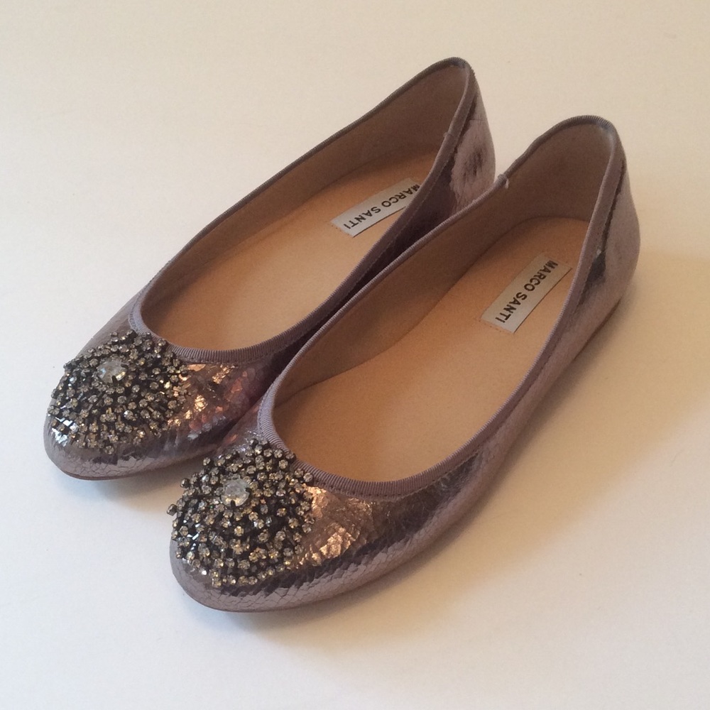 Metallic Flats by Marco Santi