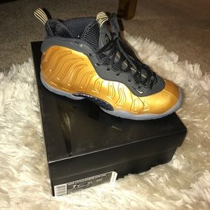 Nike Gold Foamposite (GS) 7