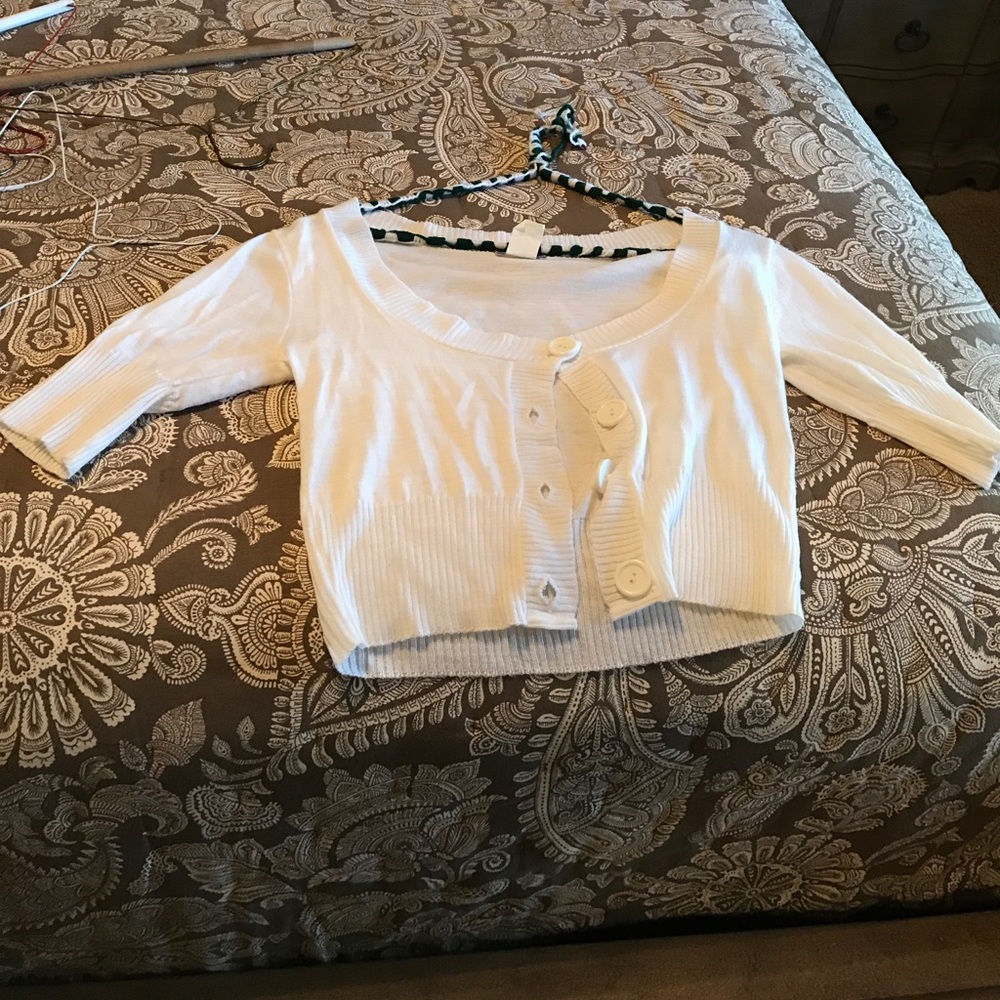 White cropped sweater