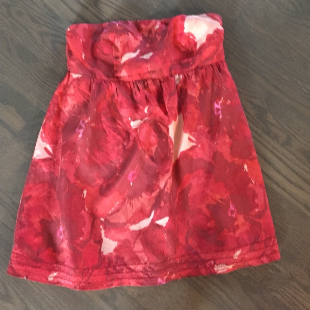 Banana Republic strapless shirt