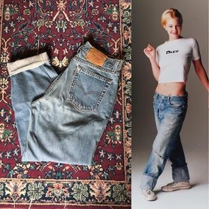 90s Levi’s 560 High Waisted Mom Jeans 90s Levi’s 560 High Waisted Mom Jeans