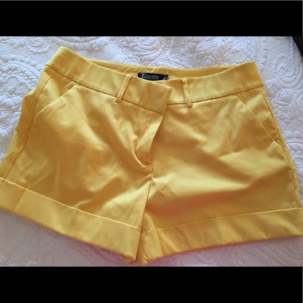 Fancy bright yellow Shorts from NY&Co size 14