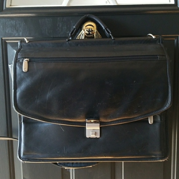 Other - 100% leather apple laptop brief case
