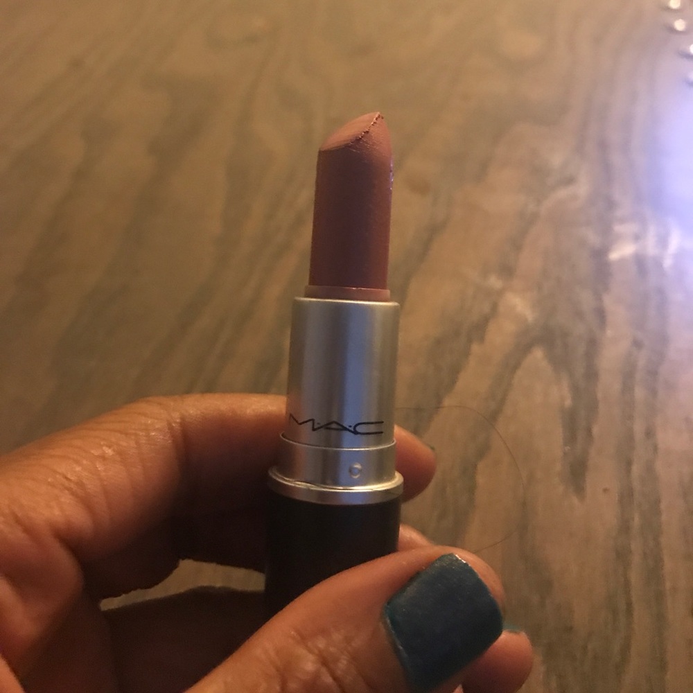 Fabby Mac Lipstick