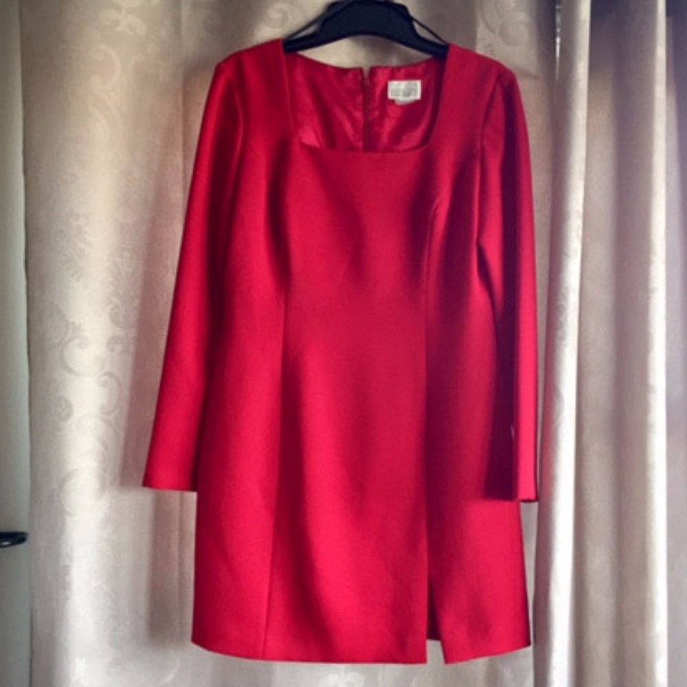Moda Int'l red dress Sz 8 Petite