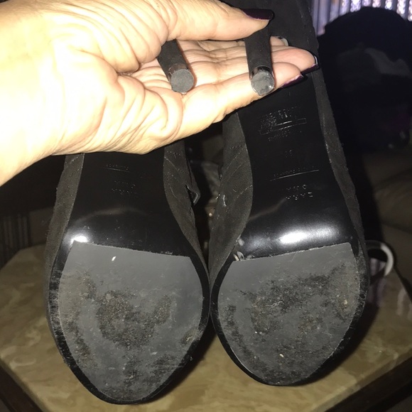 SOLD. ⬇️ ZARA BEAUTIFUL SUEDE HEELS - Picture 6 of 8