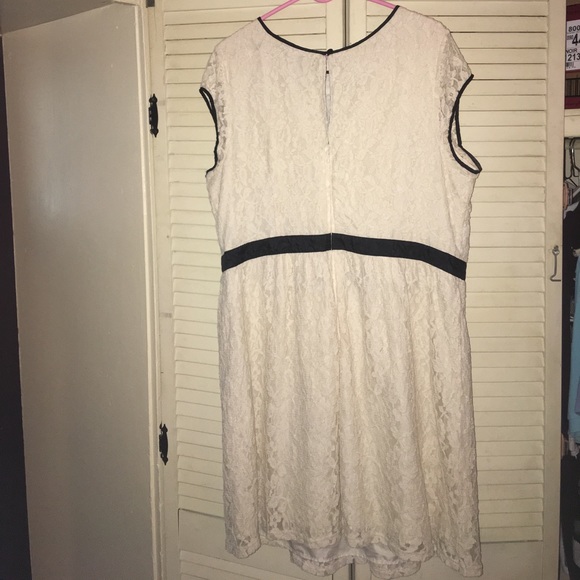 ModCloth White Lace Dress - Picture 2 of 2