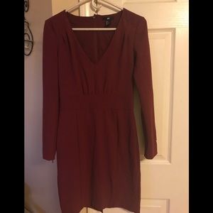 H&M’s Burgundy dress long sleeve