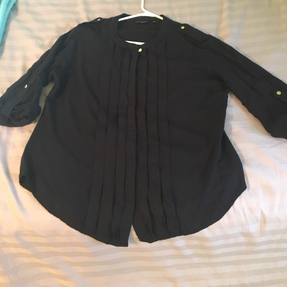 Quarter sleeve blouse