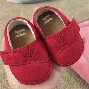BABY TOMS