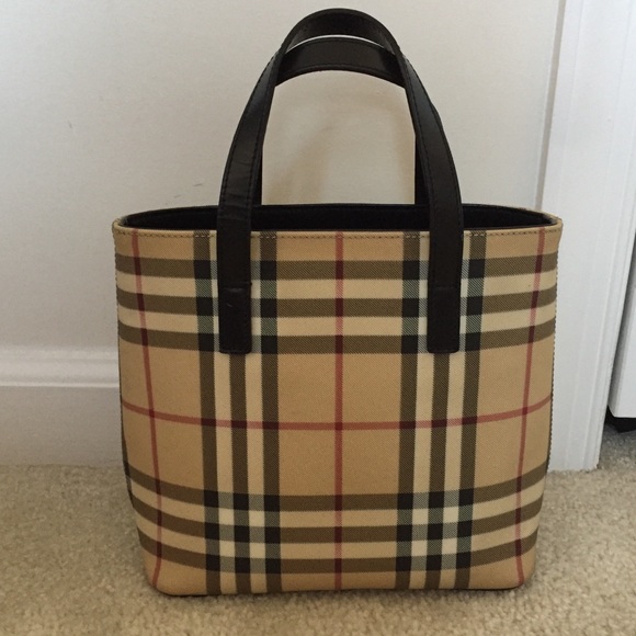classic tote burberry