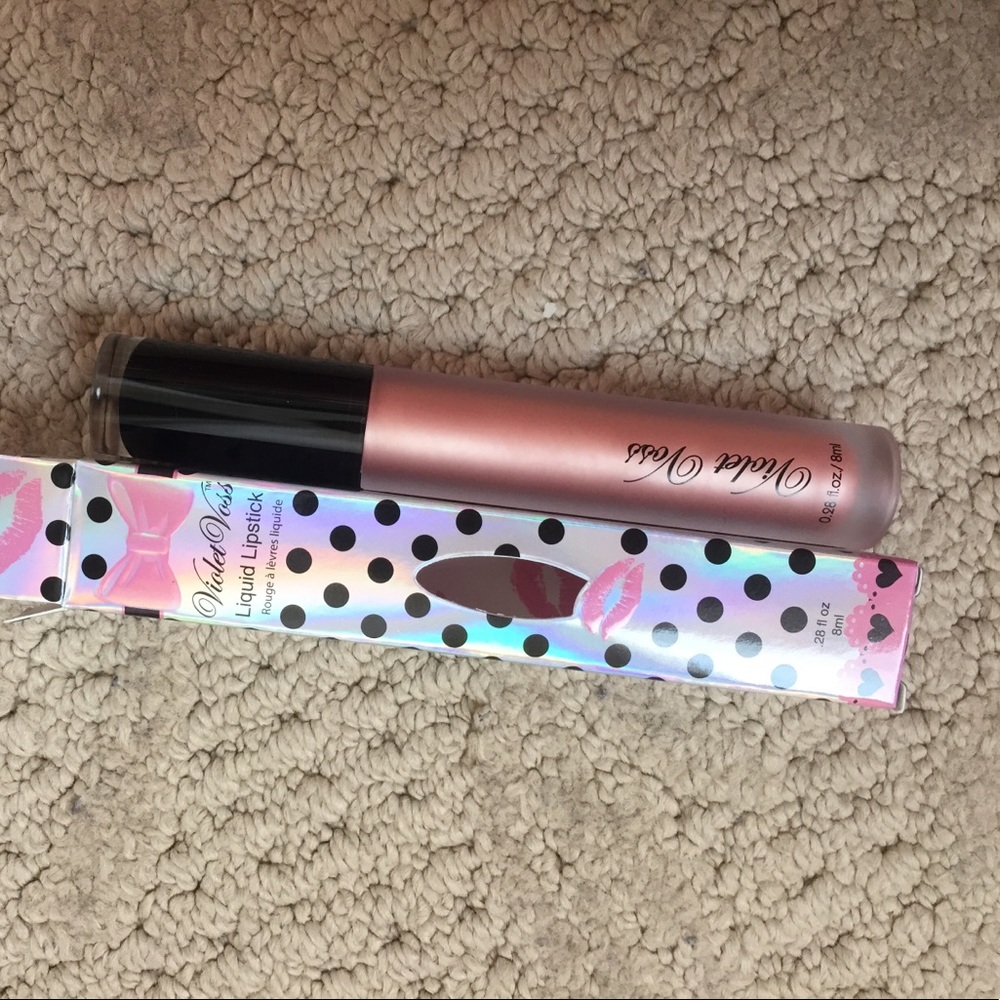 Violet Voss liquid lipstick