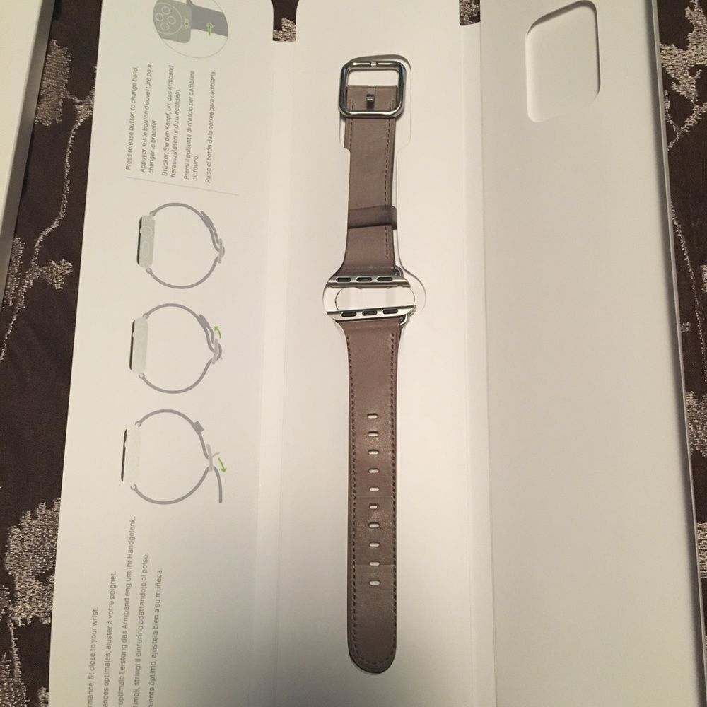 Apple Watch Band - Taupe Leather