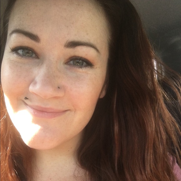 Hey 👋🏼 - Picture 2 of 3