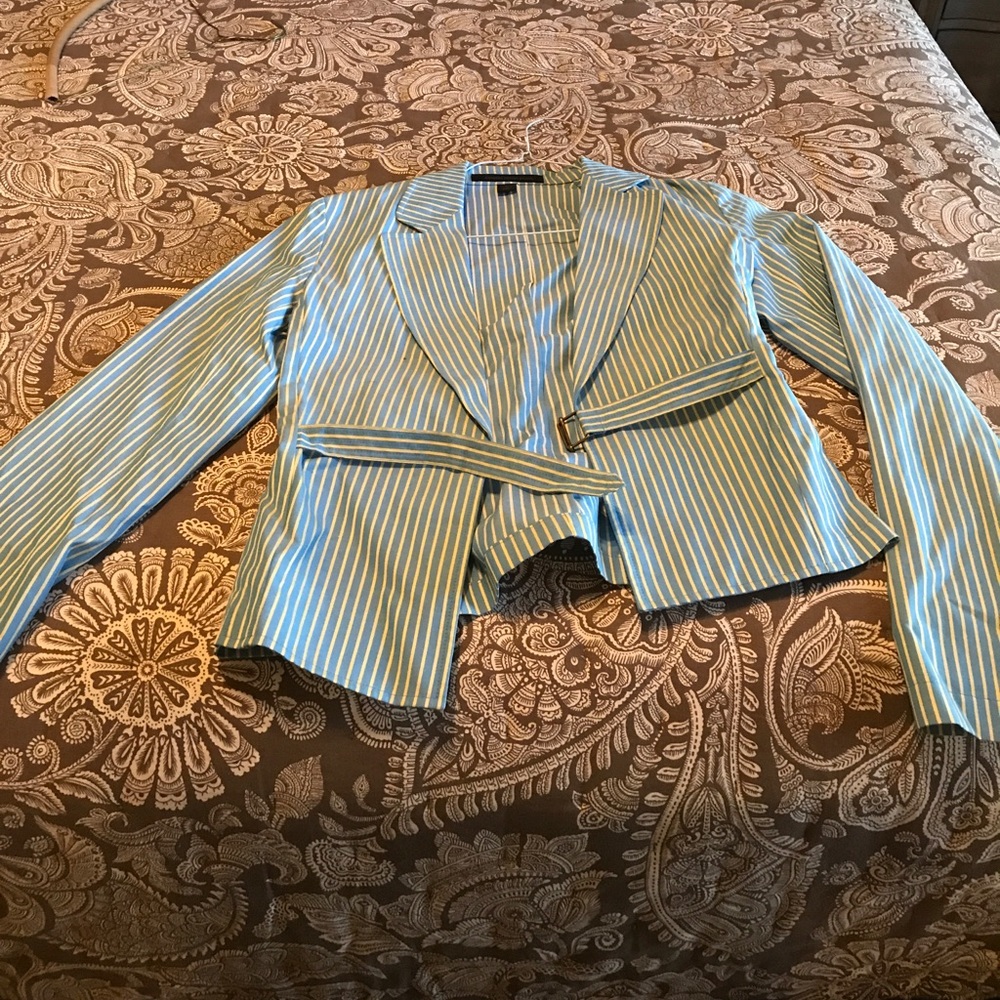 Turquoise and yellow express buckle jacket