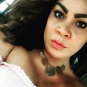 Meet your Posher, Bobbie