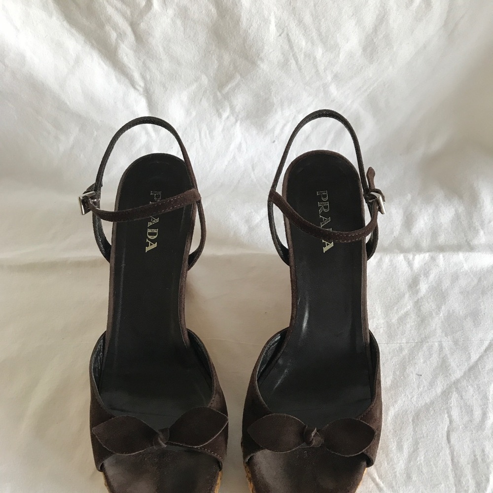 Prada brown suede platforms. Sz 40 - Picture 4 of 6
