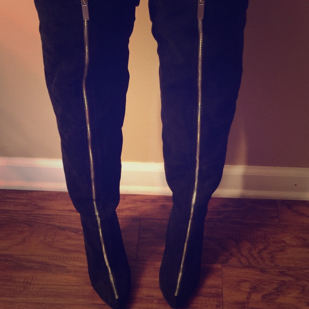 Scene Knee high boots