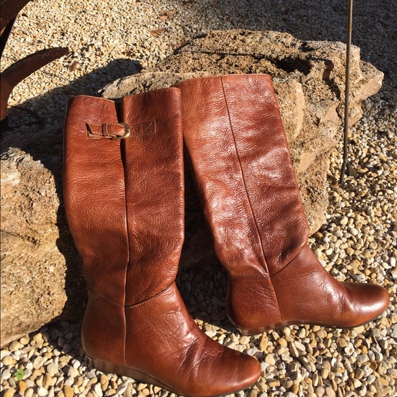 Intyce Shoes - Beautiful leather wedge boots