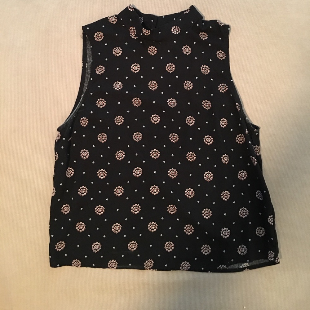 Ecote patterned tank