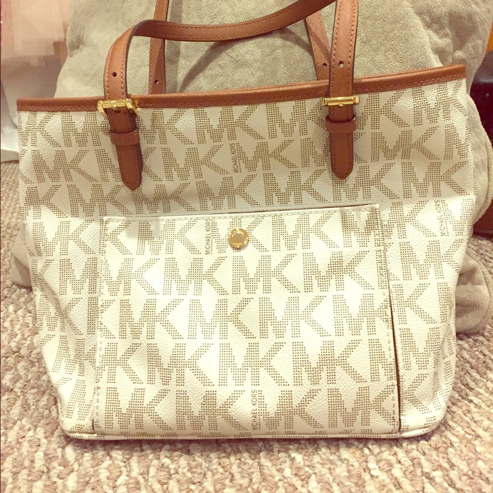 Michael Kors Jet Set Travel Tote