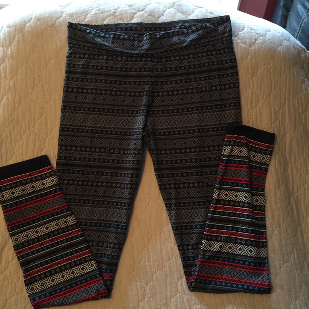 Cuddle Duds leggings! Size Medium