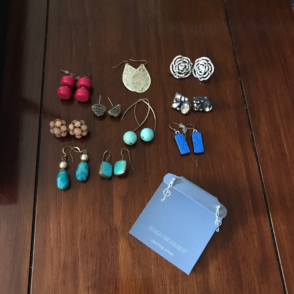 PICK A PAIR FOR YOUR FREE GIFT WITH PURCHASE