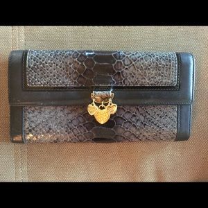 LOVCAT Paris croc embossed wallet