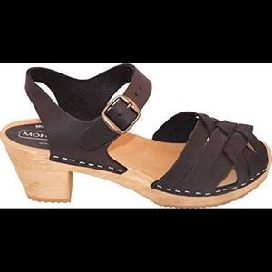 Moheda black nubuck sandal clogs---worn twice