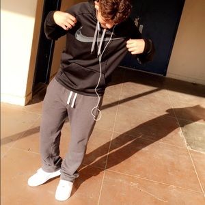 Meet your Posher, Angelo