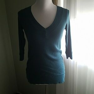 Nice ribbed tee/sweater