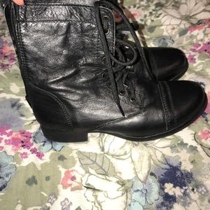 Black Steve Madden combat boots