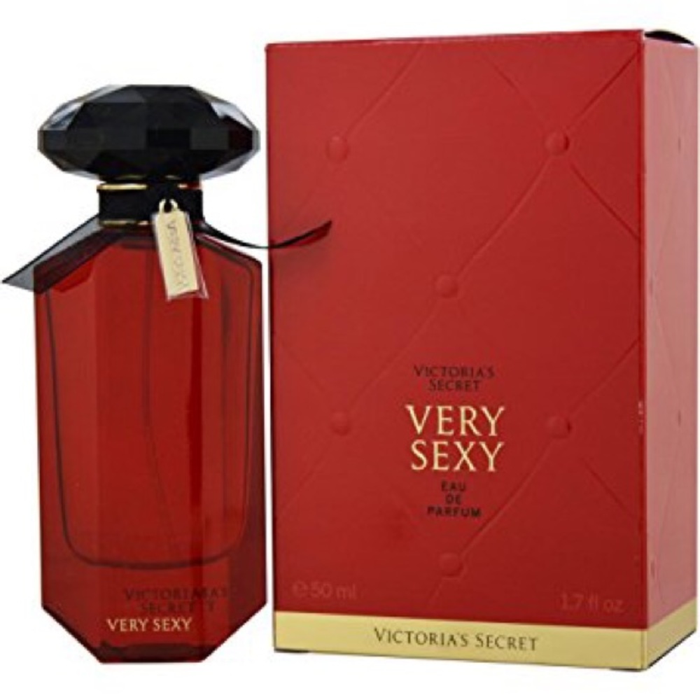 NWT Victoria’s Secret Very Sexy perfume!