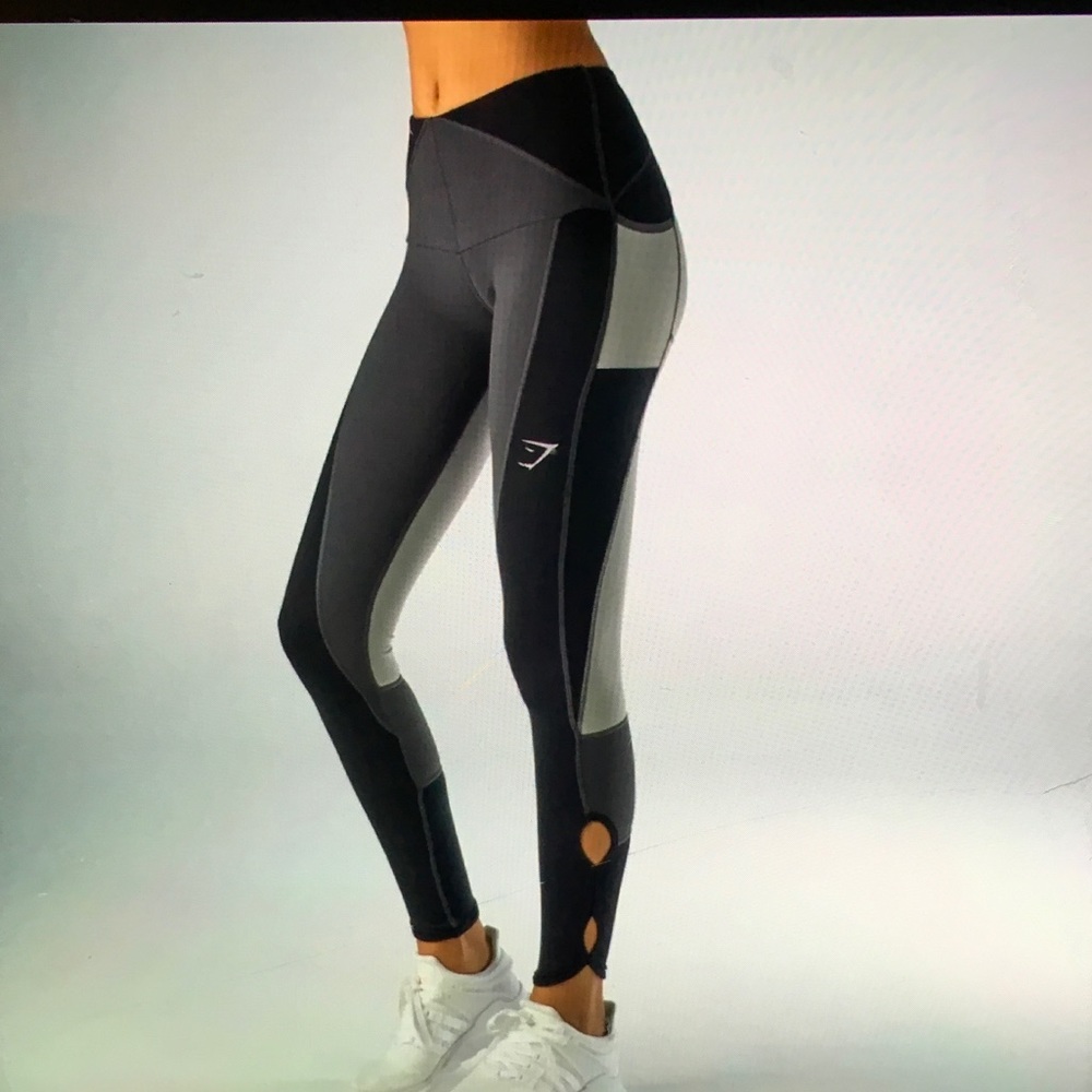 Gymshark Prism Leggings L matching bra avl