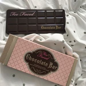 Too faced Chocolate Bar