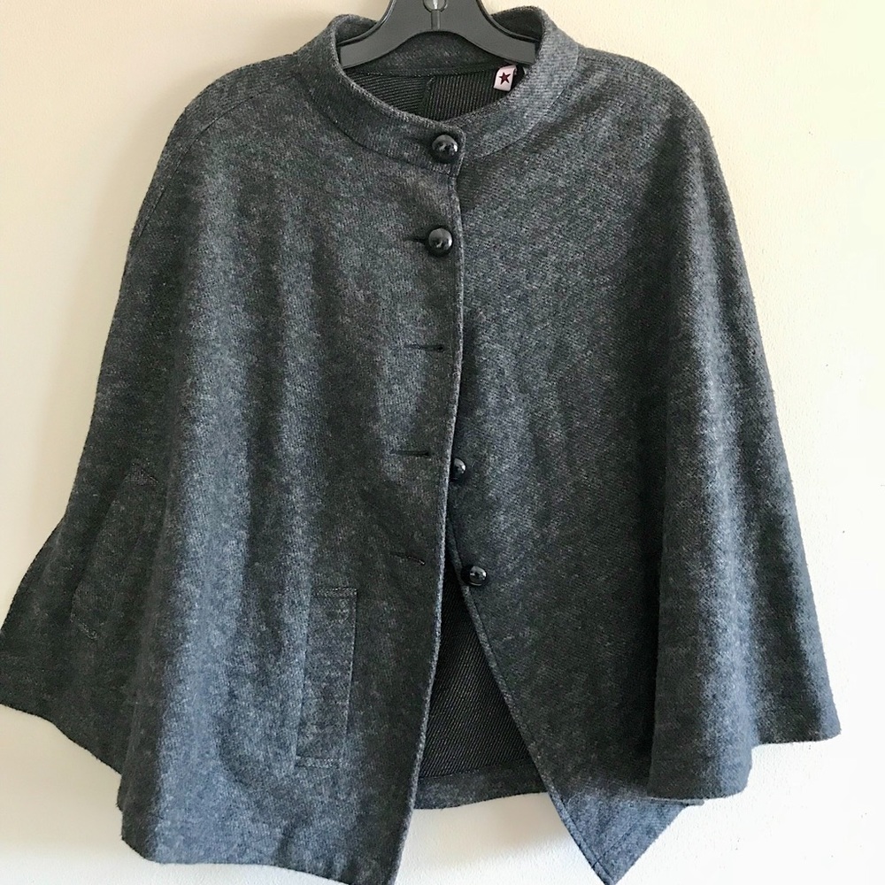 Stella Starr Black & Grey Poncho Cape Size Medium