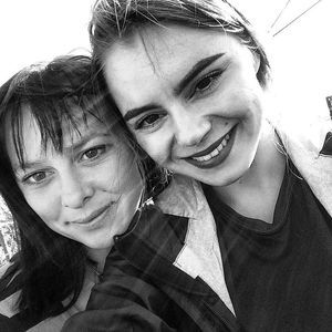 Meet your Posher, Alisa grace