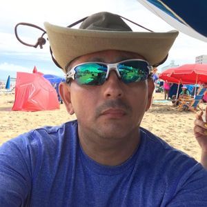 Meet your Posher, Miguel