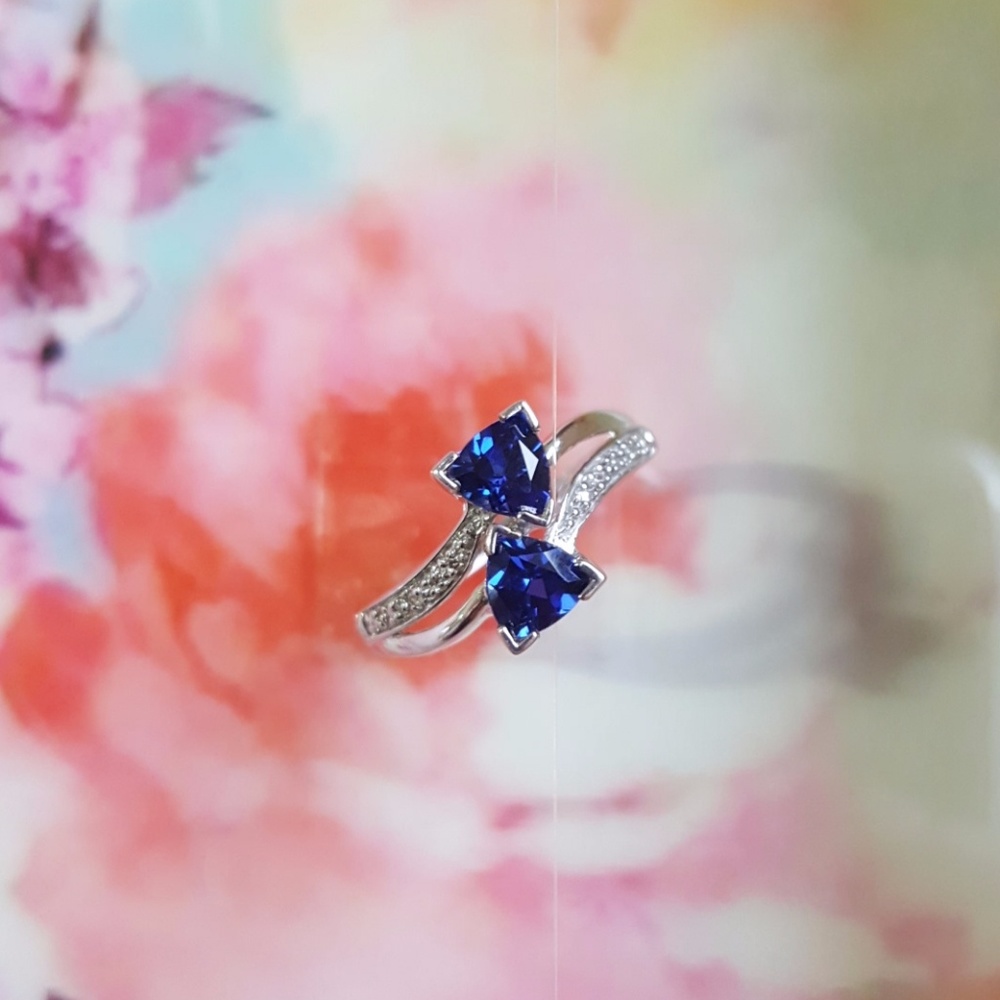 NWOT Kay Sapphire Blue White Gold 10k Ring