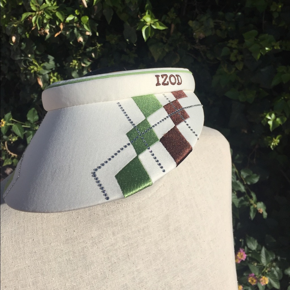 NWOT Izod vizor